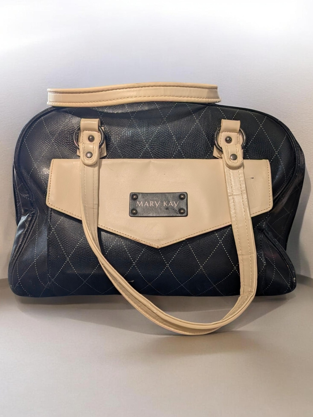 Mary Kay Two-Tone Quilted Satchel Bag in Black and Cream